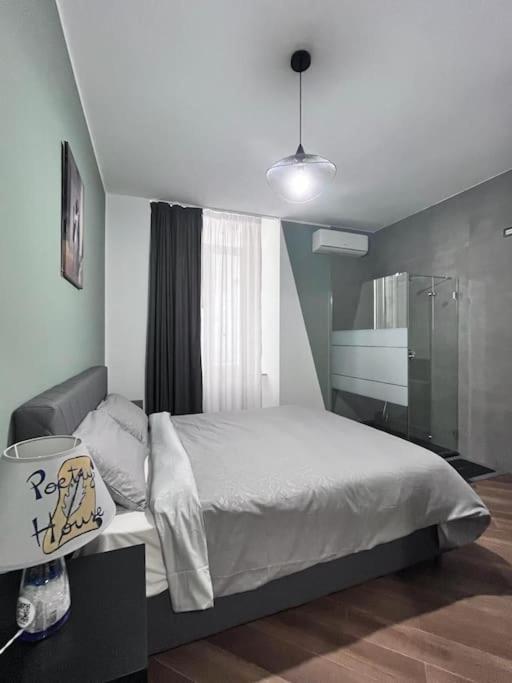 Poetry House #napoetryhouse * Naples
